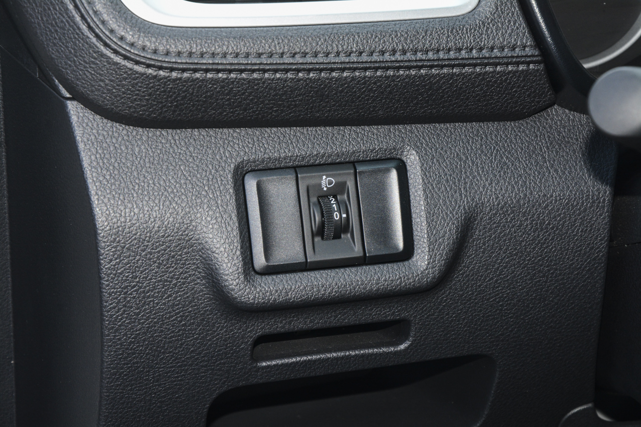 2019款斯威X7 1.8L手动舒适版7座