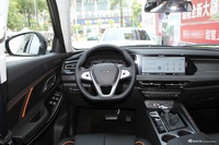 2022款欧尚X7 PLUS蓝鲸版1.5T自动尊贵型 7座