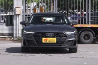 2025款奥迪A7 45 TFSI 臻选型