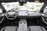 2024款深蓝SL03 530Max纯电版