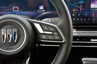 2025款别克E5 620km 尊享版