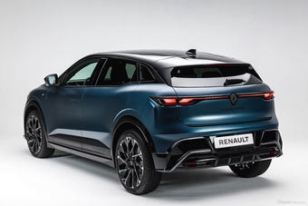 2026款梅甘娜纯电 E-Tech Electric Esprit Alpine 官图