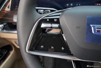 2025款凯迪拉克XT5 2.0T 豪华型