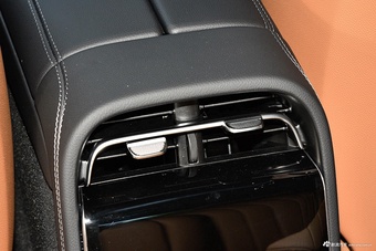 2024款奔驰E级 改款二 E 260 L