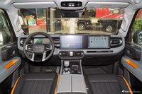 2025款北京BJ40e 魔核电驱标准版