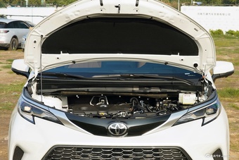 2026款格瑞维亚 2.5L混动 尊爵ULTRA版图片