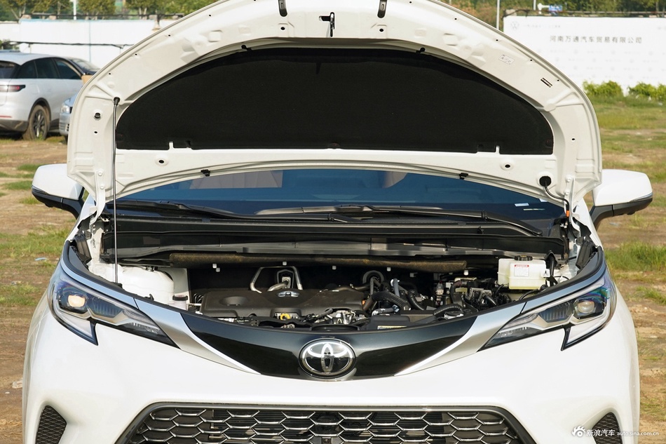 2026款格瑞维亚 2.5L混动 尊爵ULTRA版