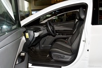 2025款一汽丰田bZ5 550 PRO智行版