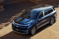 2025款吉利银河M9 高配版 官图