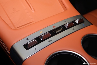 2025款山海L7 PLUS 220km精英版 7座