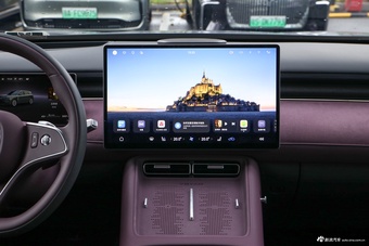 2025款岚图FREE+ 四驱乾崑版