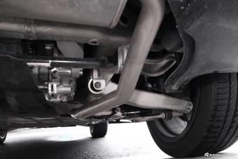 2025款岚图FREE+ 四驱乾崑版