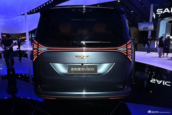 2025广州车展实拍：银河V900