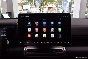 2025款方程豹钛7 190KM四驱Max版