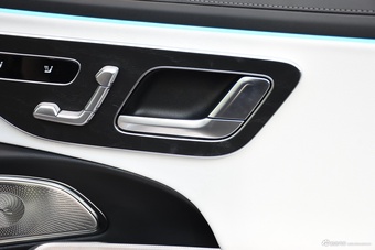 2024款奔驰E级 E 300 L 豪华型