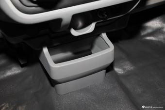 2021款凯锐浩克2.0L手动畅运标准6座平顶1TZS