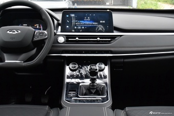 2025款瑞虎8 卓越版 230TCI 手动舒适版 5座