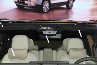 2025广州车展实拍：极石ADAMAS