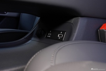 2026款零跑Lafa5 515 Plus