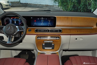 2025款莱茵旅行者 2.0T 七星版