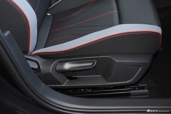 2025款凌渡L 280TSI DSG炫辣版