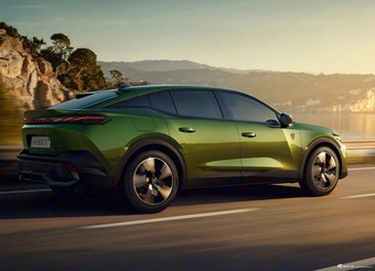 2026款标致408(海外) 基本型 官图