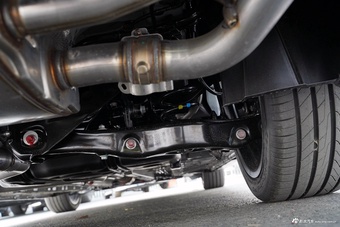 2025款影豹 270T DCT R-Style劲享版