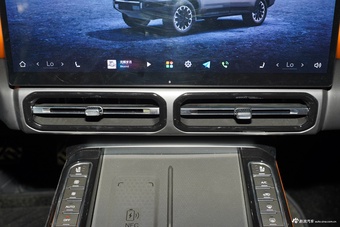 2025款纵横G700 纵野版 6座