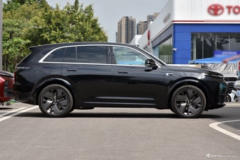 2025款理想L7 Ultra 智能焕新版