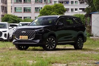 2025款瑞虎8 PLUS 1.6T 乘风版 7座