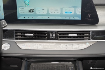 2025款瑞虎8 PRO 290T 两驱豪华+