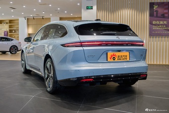 2025款蔚来ET5T 75kWh Touring