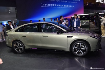 2026北京车展实拍：极狐S3