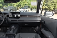 2026款雷凌L 智能电混双擎 1.8L 领先版