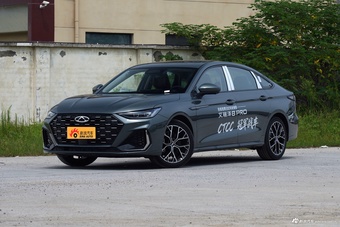 2027款艾瑞泽8 PRO 2.0T DCT 猎鹰500豪华型