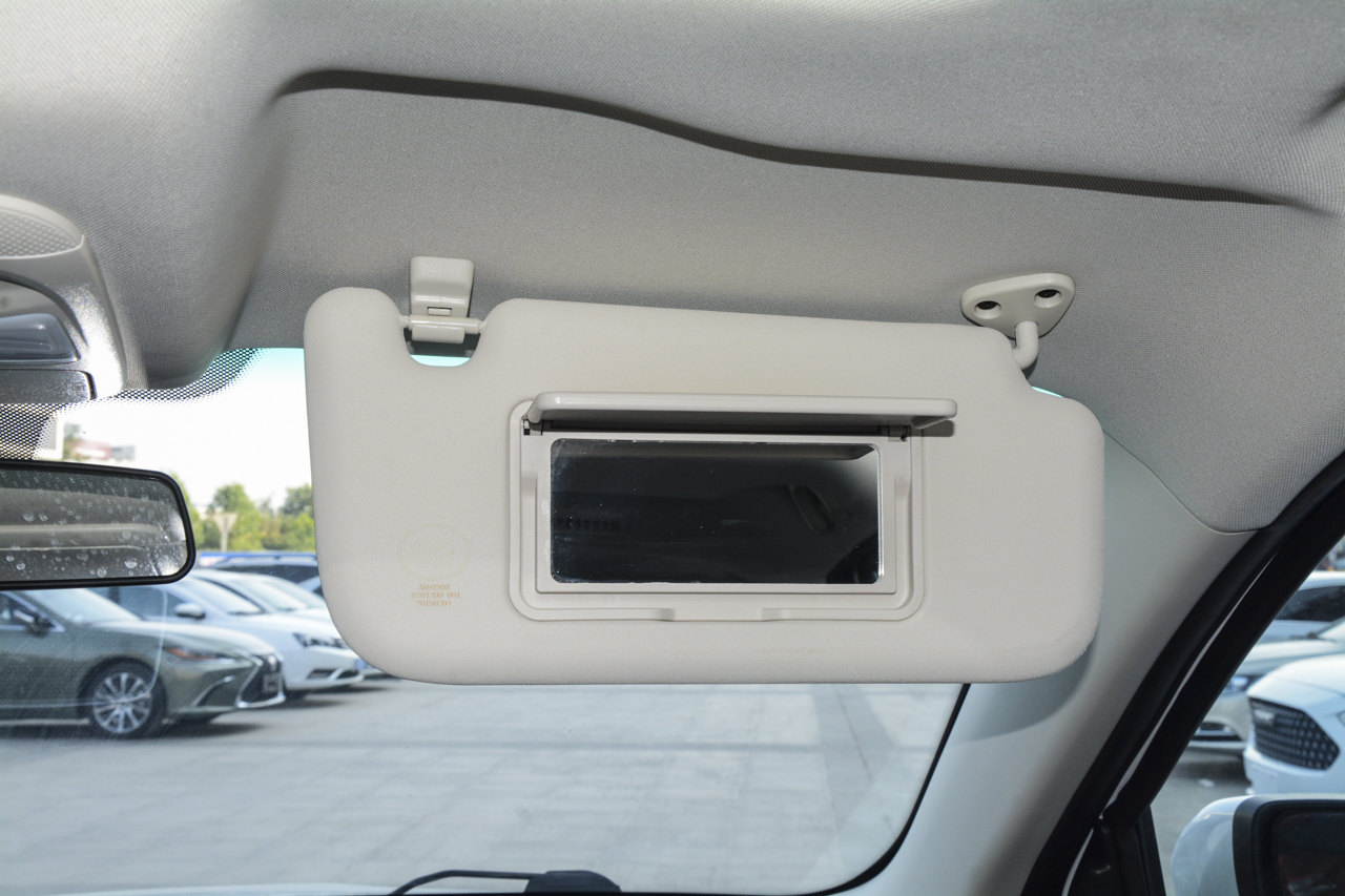 2019款斯威X7 1.8L手动舒适版7座