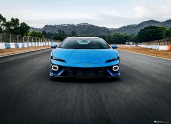 2025款Temerario 基本型 官图