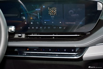 2025款别克E5 620km 尊享版