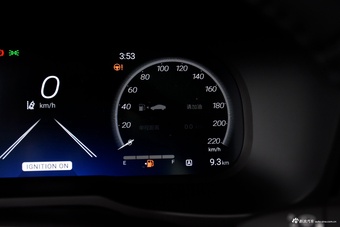 2024款RAV4荣放双擎 2.5L E-CVT两驱精英Plus版