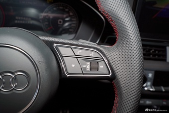 2025款奥迪A4L 200万辆悦享版 40 TFSI 豪华动感型