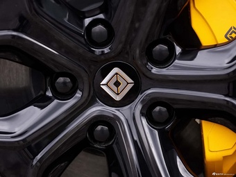 2025款RIVIAN R1T 基本型 官图