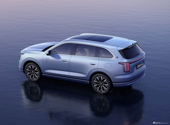 2025款山海L7 PLUS 高配 7座 官图