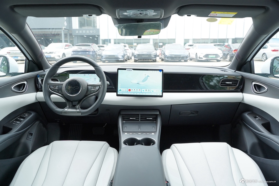 2025款海豹06 EV 545KM尊享型