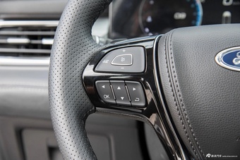 2023款领裕 EcoBoost 225 铂领型 7座（2/2/3）