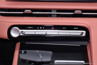 2026款长安CS75 PLUS 智慧冠军版 1.5T 新蓝鲸 智航型