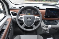 2024款星锐 2.5T领航版 双胎高顶2/3座