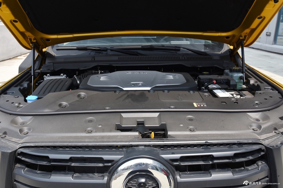 2023款山海炮 3.0T V6 汽油性能版