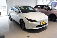 2024款几何A 410KM 出行版