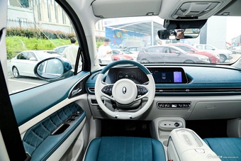 2023款欧拉好猫 401km标准续航 豪华型 磷酸铁锂