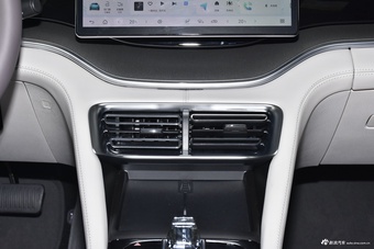 2025款宋PLUS EV 智驾版 520km 尊贵型